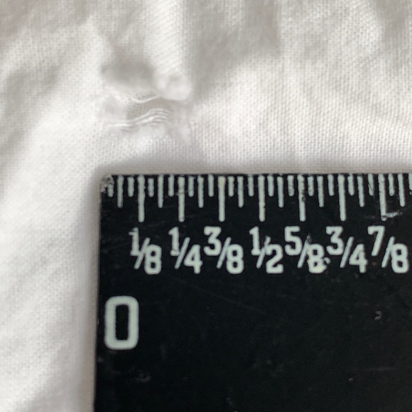 *Flaws* Ikea TIDLOSA 100% Cotton Elastic Dust Ruffle Bed Skirt, Size Adjustable? - Picture 5 of 9